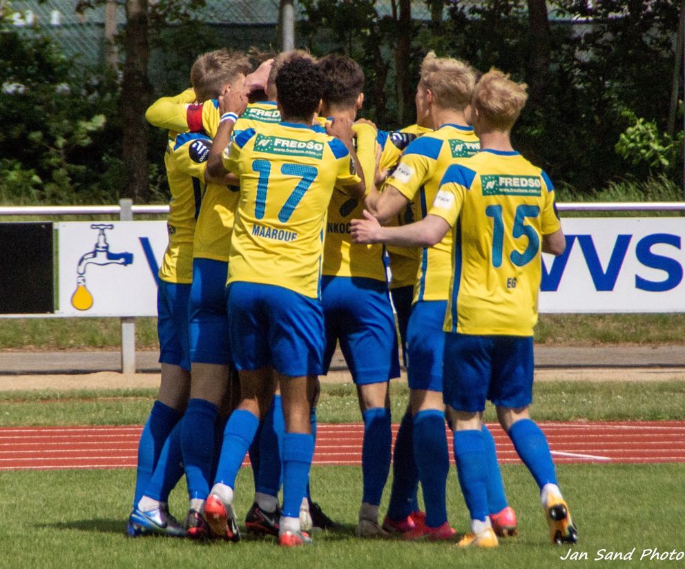 284515185 10158993530492817 209746226802657745 N